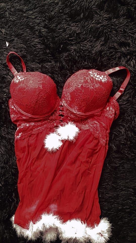 Rot Dessous